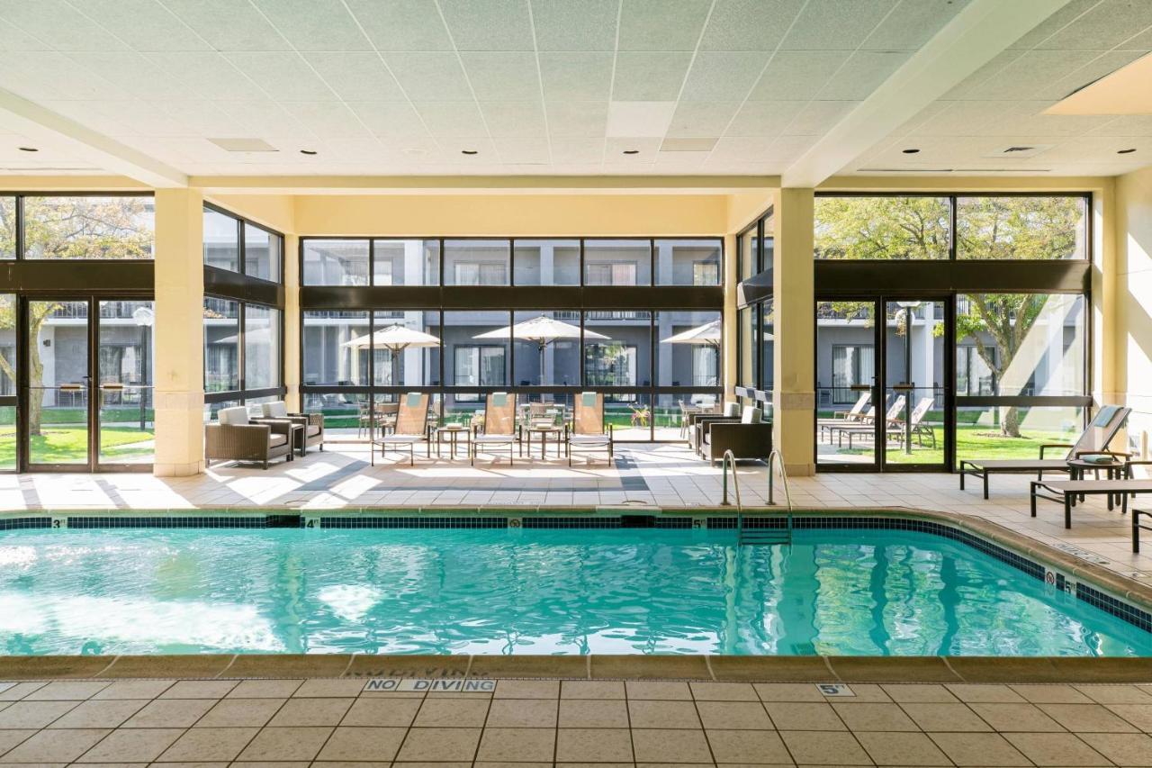 Courtyard By Marriott Chicago Naperville Εξωτερικό φωτογραφία