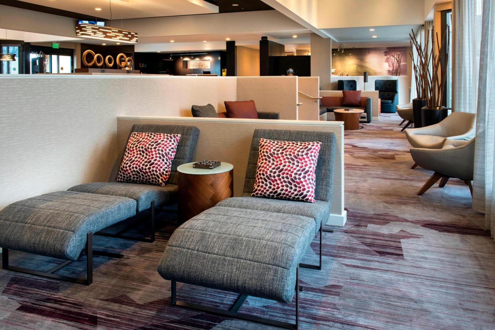 Courtyard By Marriott Chicago Naperville Εξωτερικό φωτογραφία