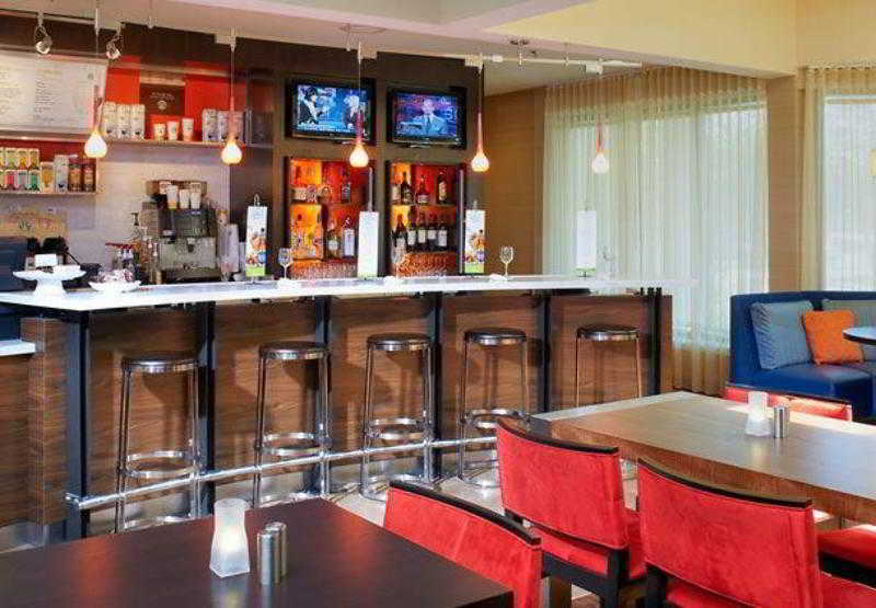 Courtyard By Marriott Chicago Naperville Εξωτερικό φωτογραφία