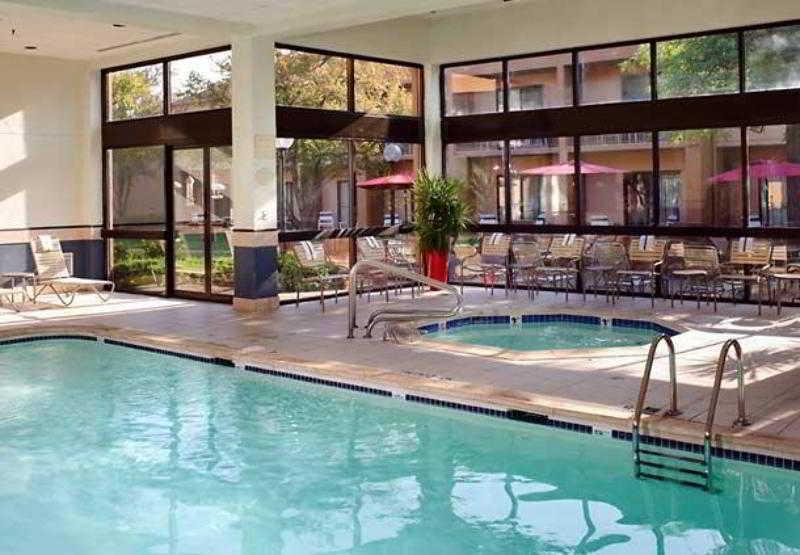 Courtyard By Marriott Chicago Naperville Εξωτερικό φωτογραφία